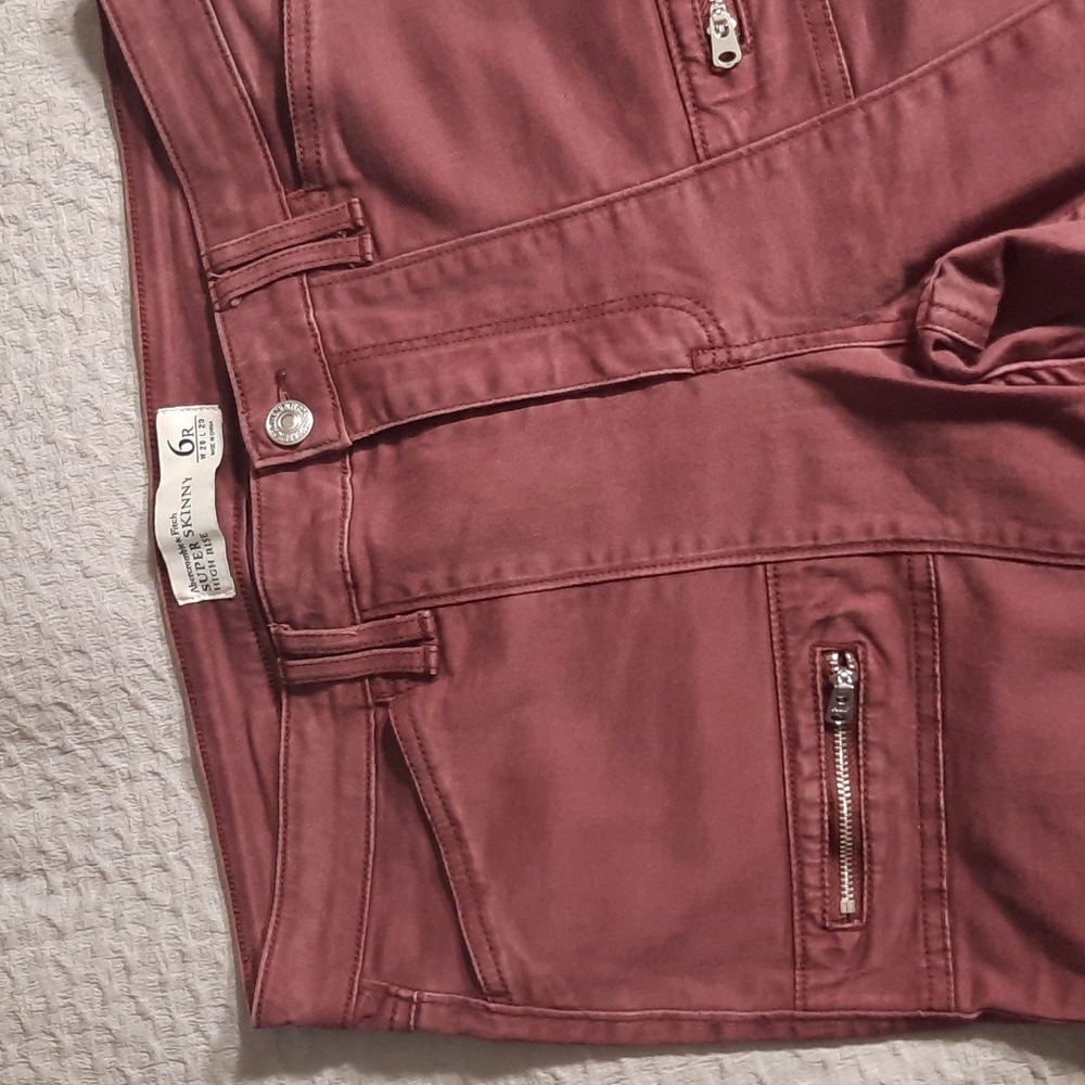 Abercrombie and Fitch skinny jeans